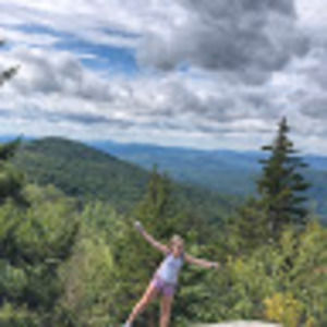 Meet your Posher, Nikki